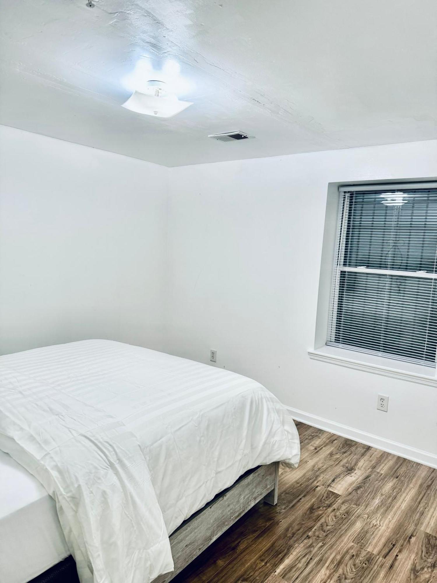 Cozy Evergreen Apartment By Newark Airport מראה חיצוני תמונה