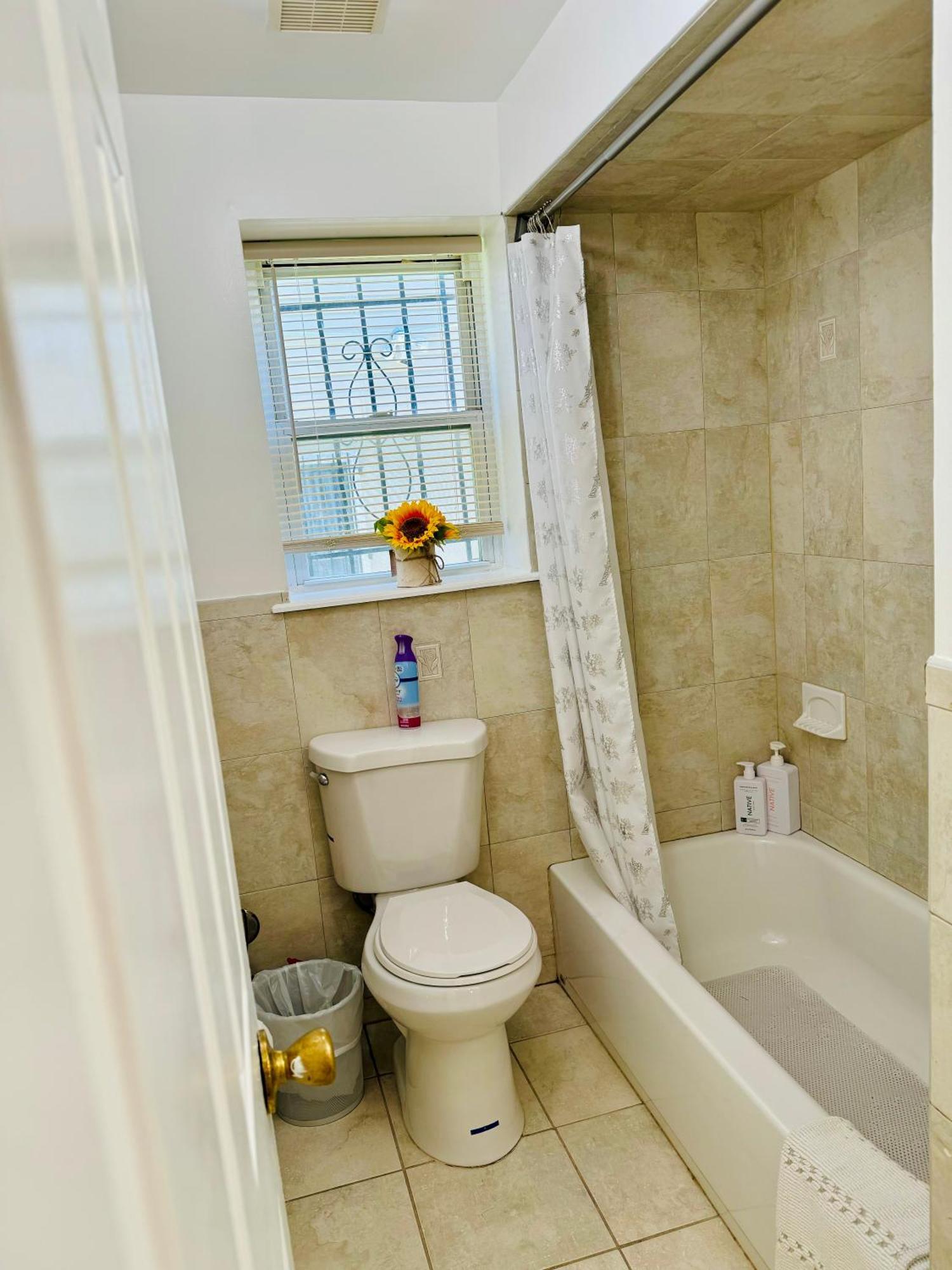 Cozy Evergreen Apartment By Newark Airport מראה חיצוני תמונה
