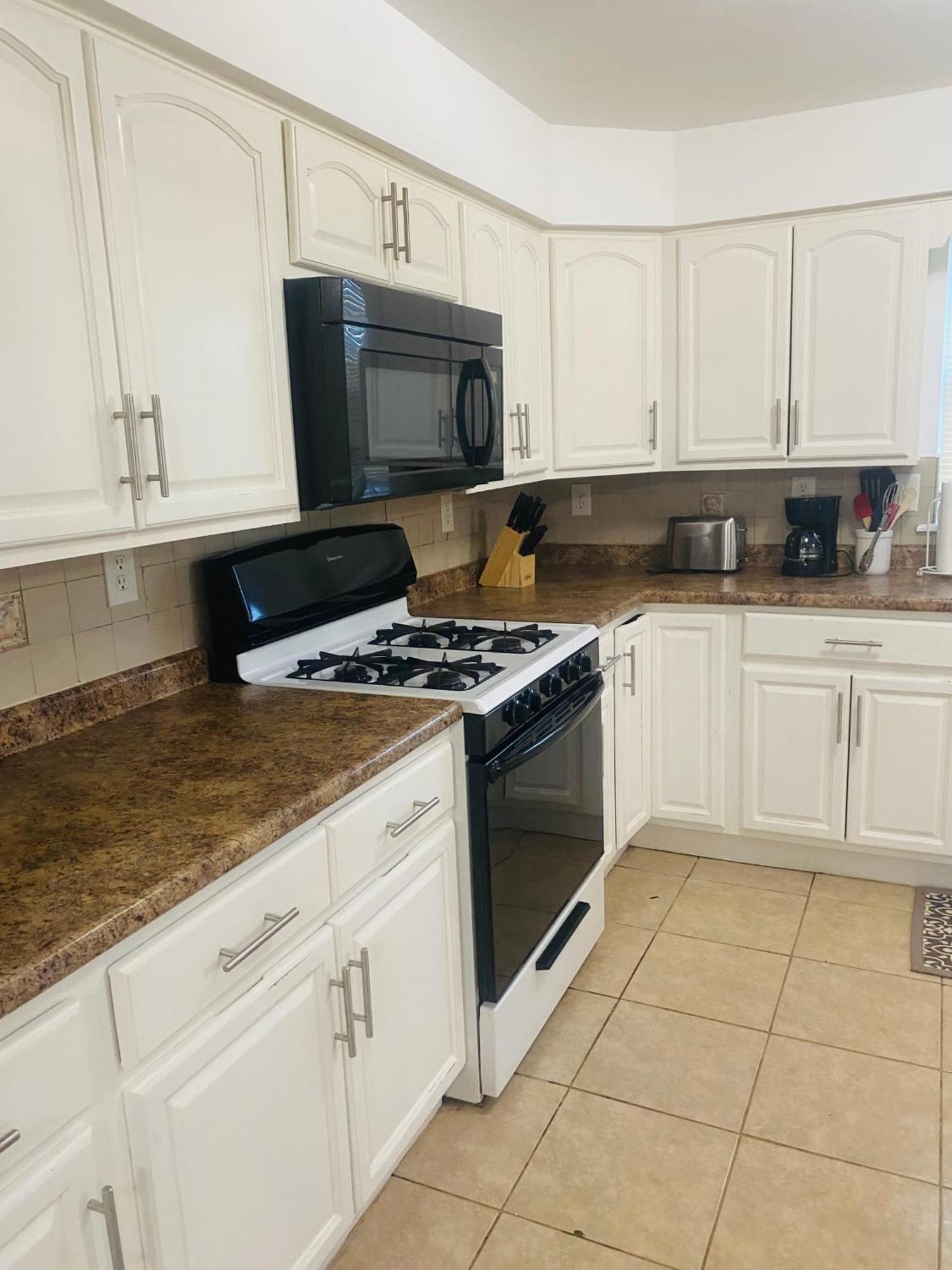 Cozy Evergreen Apartment By Newark Airport מראה חיצוני תמונה